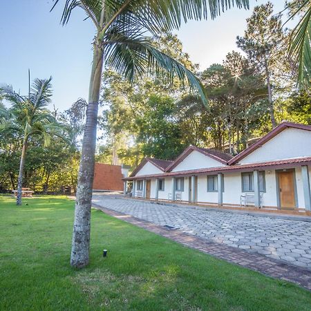 Hotel Estancia Atibainha - Resort & Convention Nazare Paulista Bagian luar foto