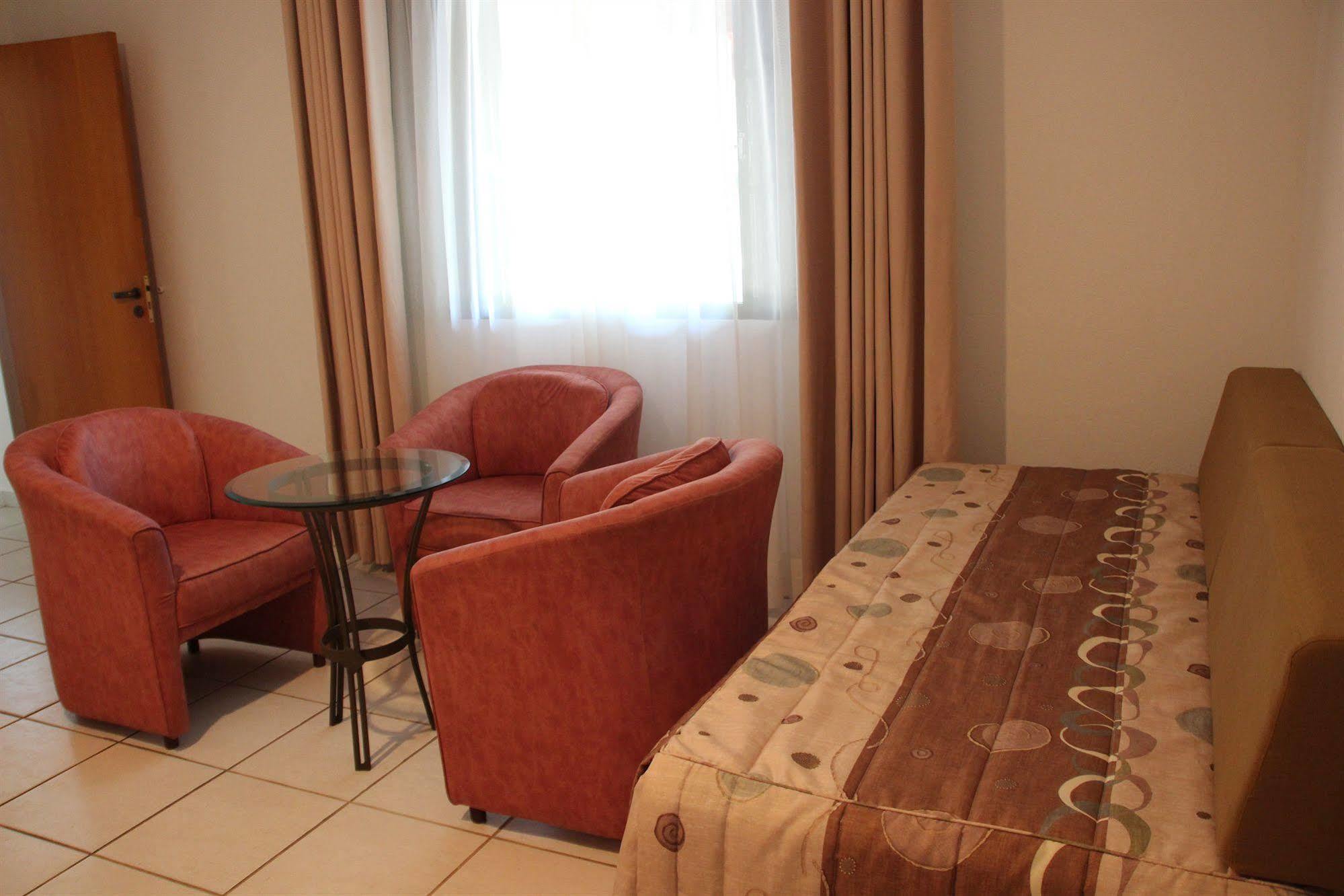 Hotel Estancia Atibainha - Resort & Convention Nazare Paulista Bagian luar foto