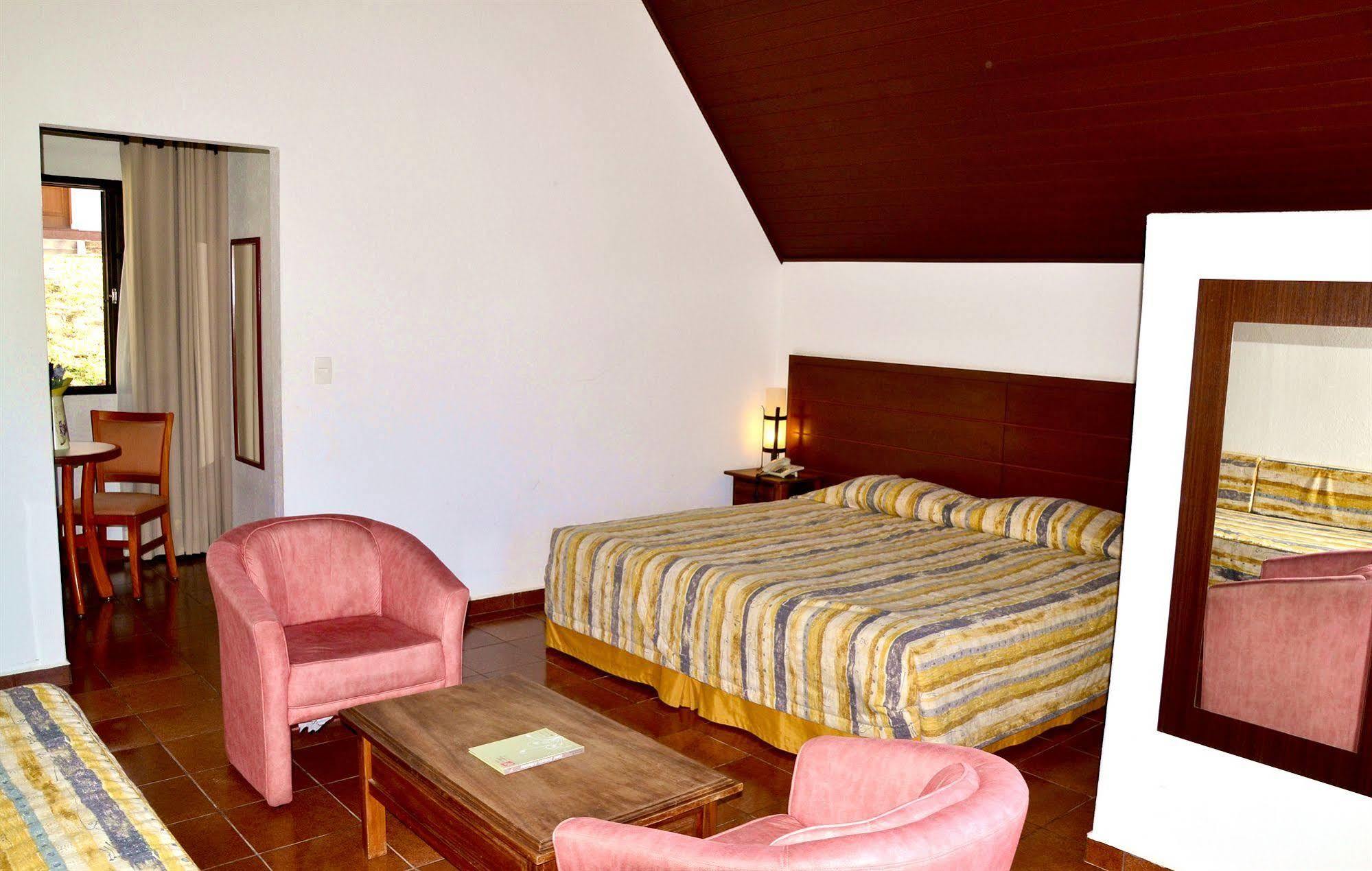 Hotel Estancia Atibainha - Resort & Convention Nazare Paulista Bagian luar foto