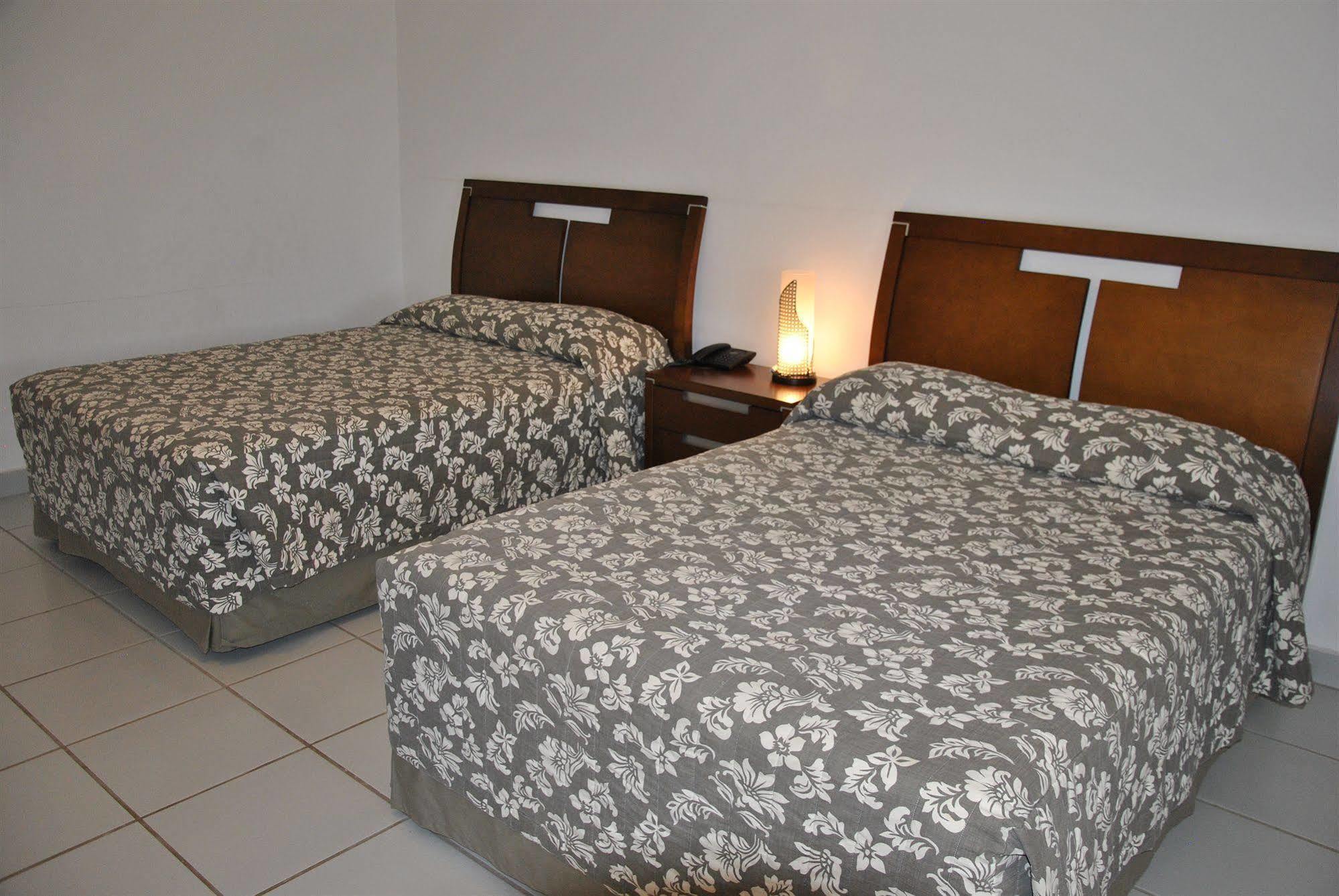 Hotel Estancia Atibainha - Resort & Convention Nazare Paulista Bagian luar foto