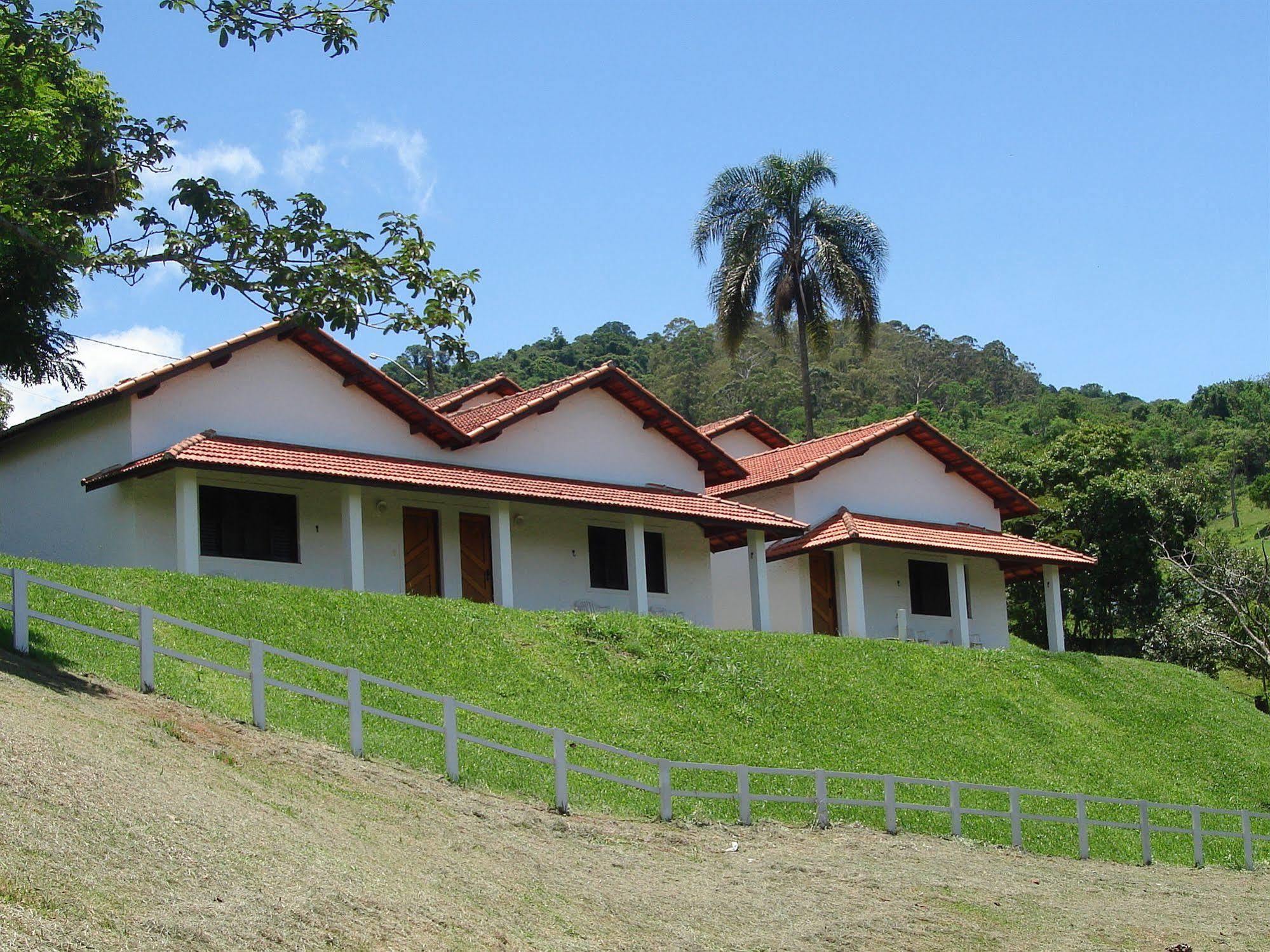 Hotel Estancia Atibainha - Resort & Convention Nazare Paulista Bagian luar foto