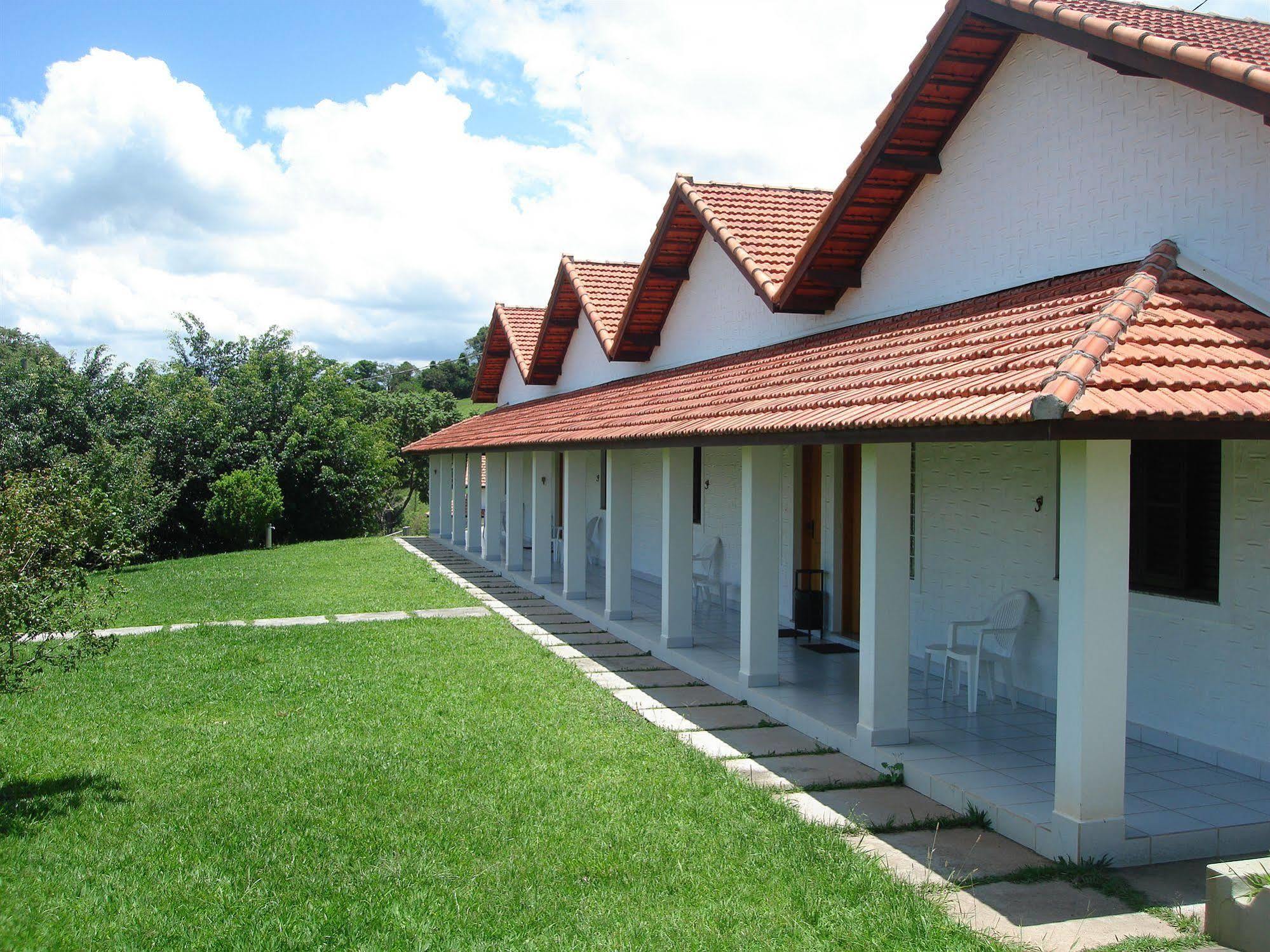 Hotel Estancia Atibainha - Resort & Convention Nazare Paulista Bagian luar foto