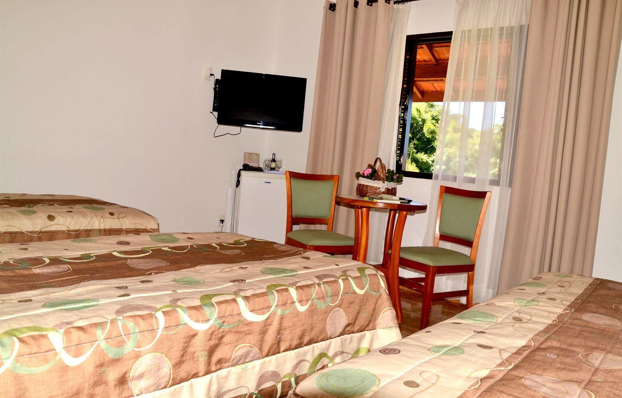 Hotel Estancia Atibainha - Resort & Convention Nazare Paulista Bagian luar foto